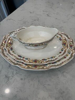 Vintage 1930s Floral Gravy Boat & 2 Platters USA Cottagecore Serving Set